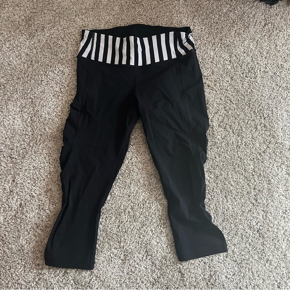 Lululemon capris